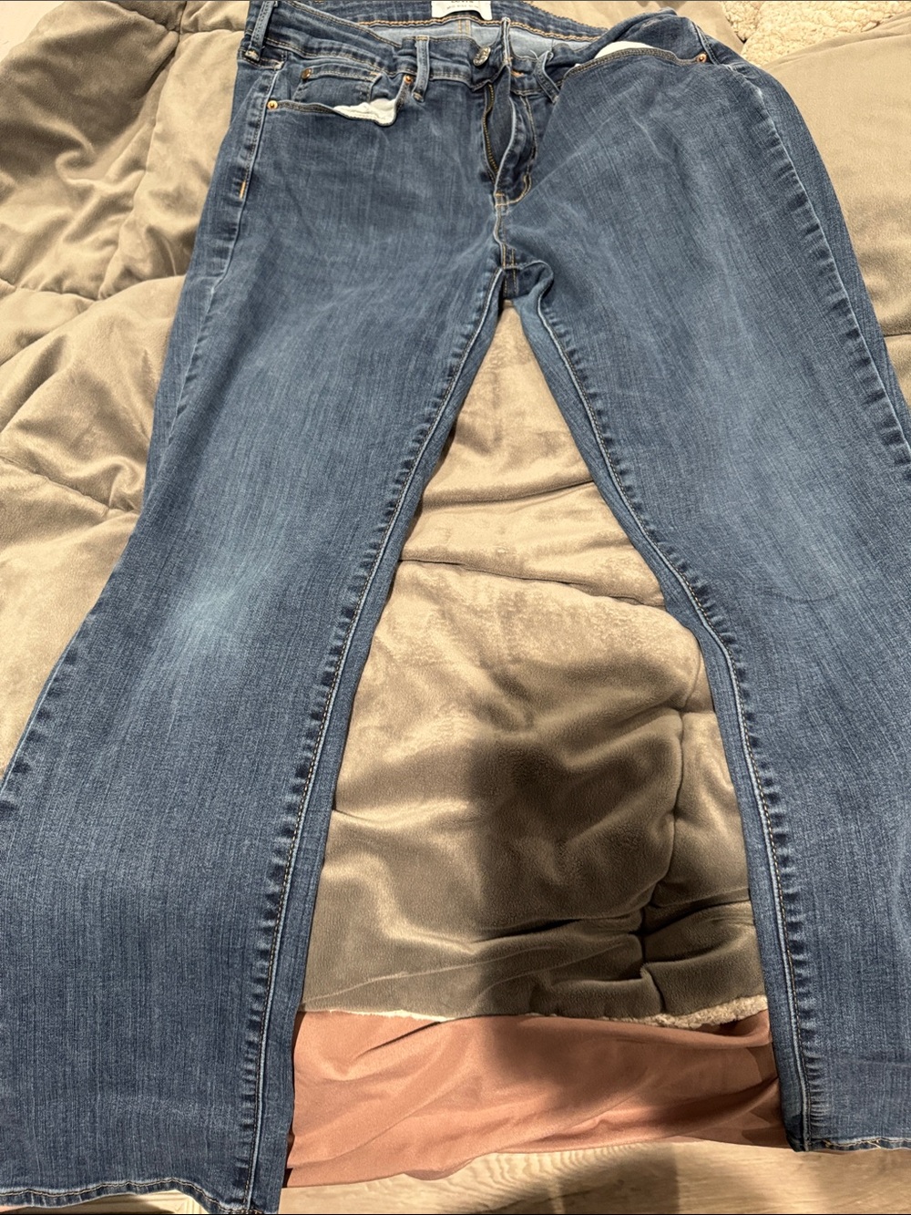 Denizen from Levi's Women's Straight Leg Jeans - Medium Blue Wash